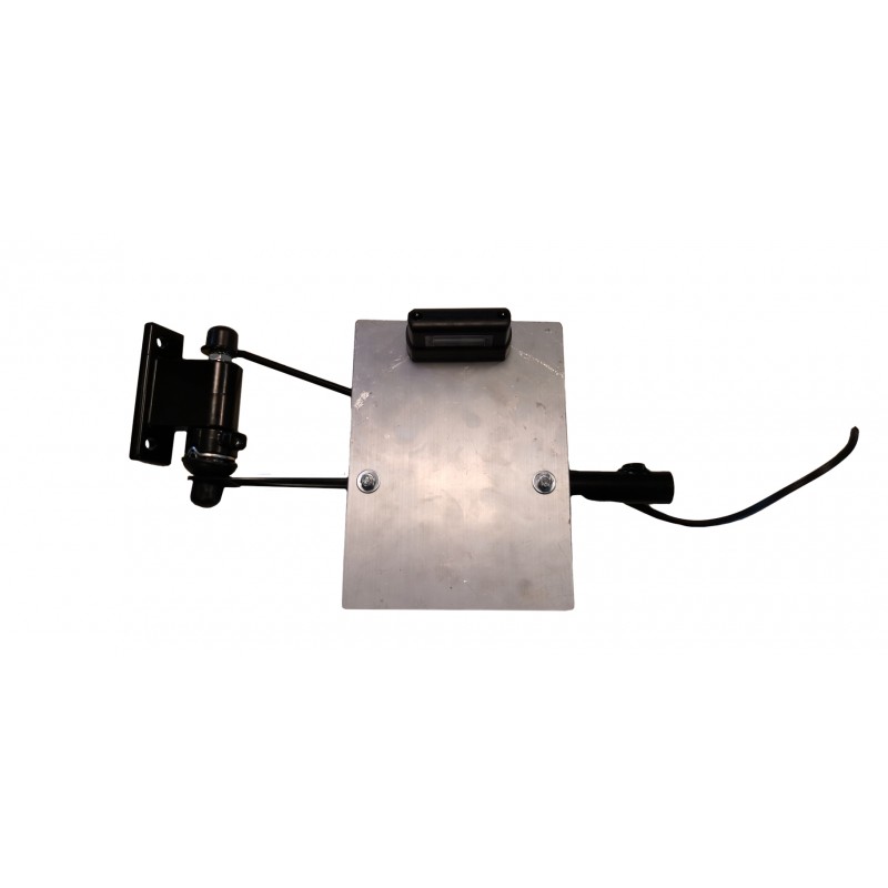 Bras articulé pour plaque d'immatriculation